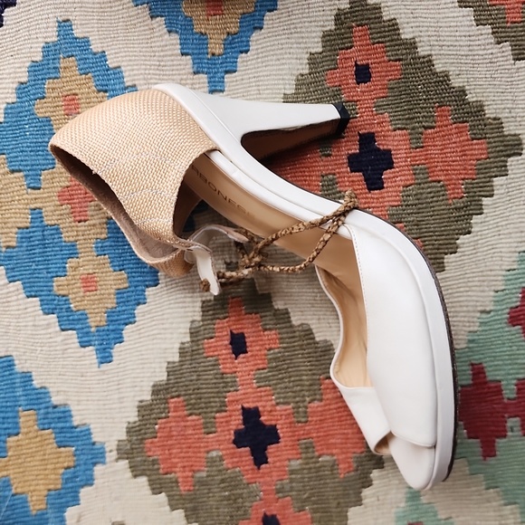 Borbonese High Heels 7.5 - Picture 2 of 3